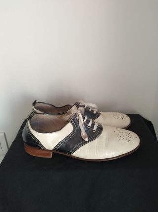 Scarpe eleganti in pelle verniciata taglia 38