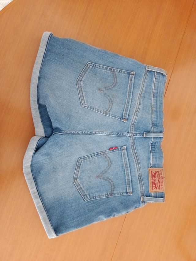 Shorts Vaqueros Levi's Azules