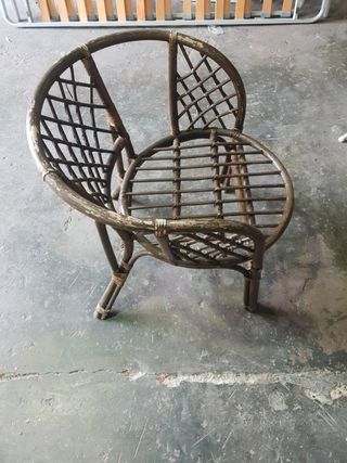Sillón de mimbre redondo