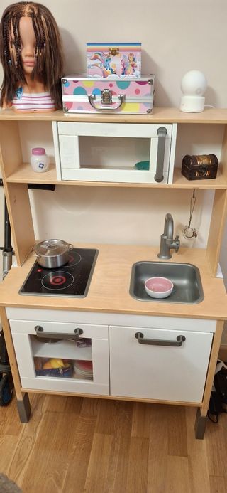 Cocinita de madera para niñas