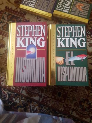 LOTE 18 LIBROS STEPHEN KING 