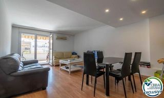 Piso en venta en Els Grecs - Mas Oliva en Roses