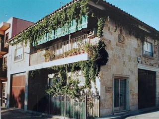 Chalet en venta en Villamayor