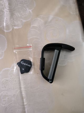 Guitarra Acústica Oqan QGA-16GB