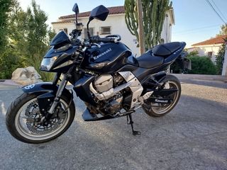 Kawasaki Z750 Negra