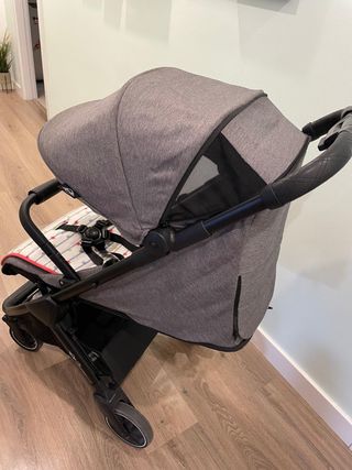 Silla de paseo Easywalker Jackey gris