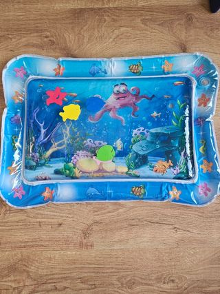 Alfombra de juego acuática para bebés