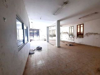 Local comercial en venta en Plaça Eliptica-Republica Argentina-Germanies en Gandia