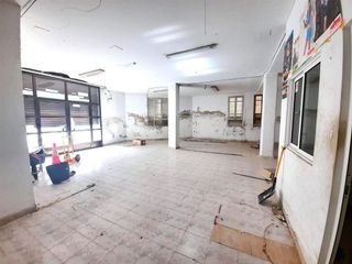 Local comercial en venta en Plaça Eliptica-Republica Argentina-Germanies en Gandia