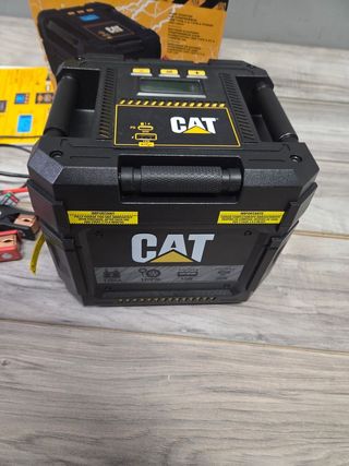 Arrancador CAT 1750 Portátil