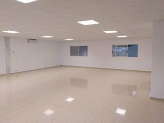 Nave industrial en alquiler en Casagemes - Canyadó en Badalona