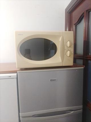 Microondas J.Eken Beige