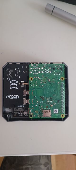 Raspberry Pi 4B 2Gb