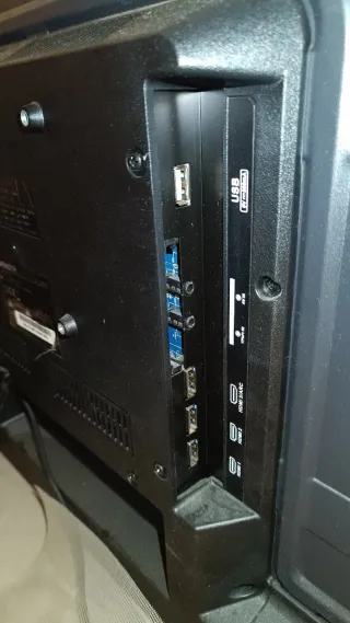 Pantalla Selectine Negra 32 pulgadas