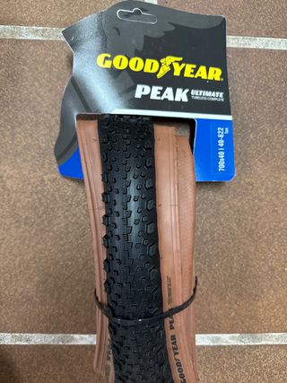 Cubierta Goodyear Peak 700x40 Gravel Ultimate