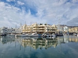Local comercial en venta en Puerto Marina en Benalmádena