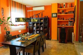 Casa adosada en venta en María de Huerva