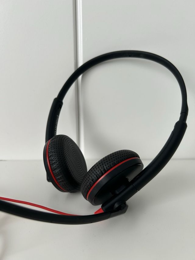 Auriculares Plantronics PLT USB y Jack 3.5