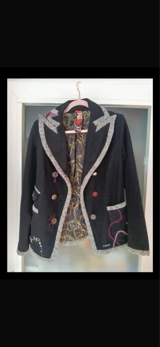 DESIGUAL Chaqueta original.