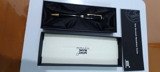 Bolígrafo Montblanc Meisterstück 