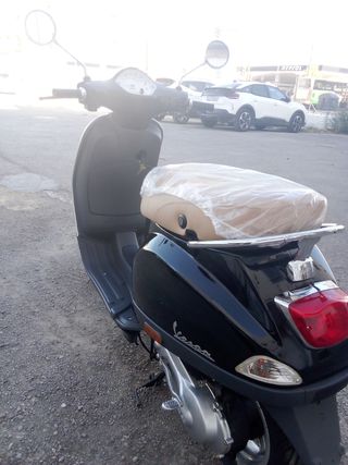 Vespa LX50 de dos tiempos