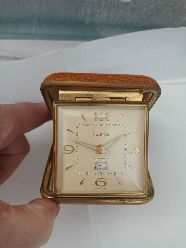 Orologio da viaggio vintage Uwersi