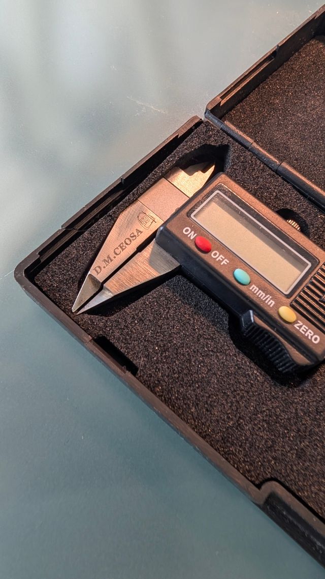 Calibre Digital D.M. Ceosa Stainless Hardened