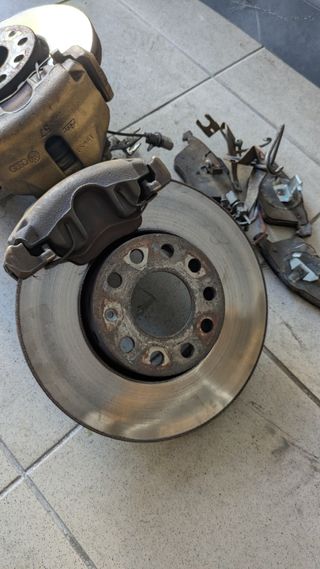 Discos e pinças de travão Audi A4 B6 B7 288mm