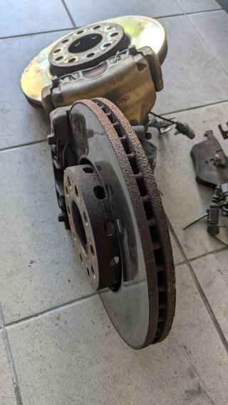 Discos e pinças de travão Audi A4 B6 B7 288mm