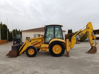 RETROEXCAVADORA KOMATSU WB93R-2
