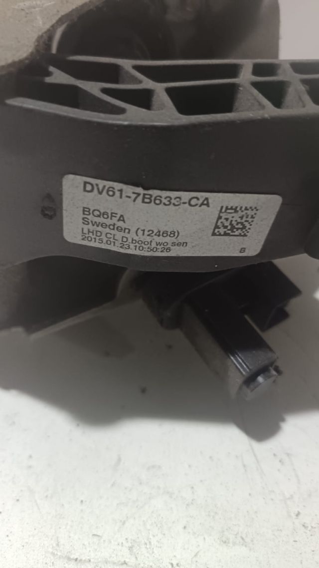 Pedal de embrague Ford Transit Connect