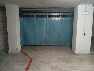 Garaje en venta en Camino de Ronda - Rosaleda en Granada