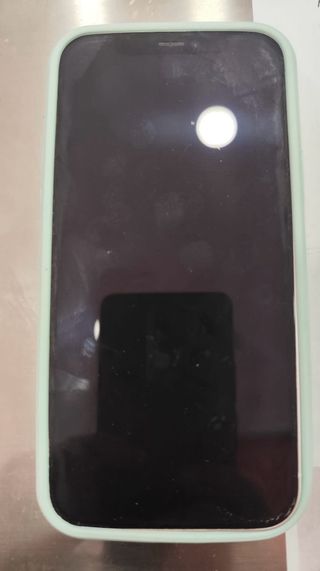 iPhone 12 64GB Blanco con funda