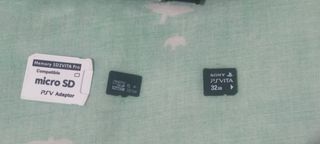 PSVita Sony Negra + Accesorios