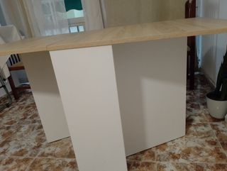 Mesa plegable madera y blanco