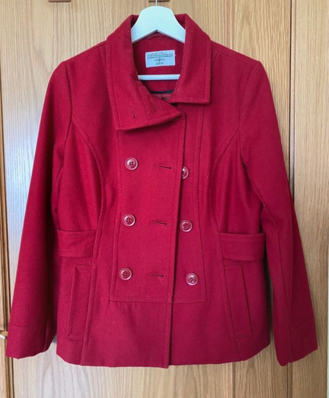 Abrigo de paño rojo talla S