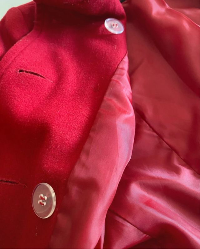 Abrigo de paño rojo talla S