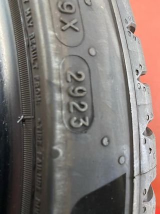 parej Neumáticos Michelin 255/35/19 ZR Pilot Sport