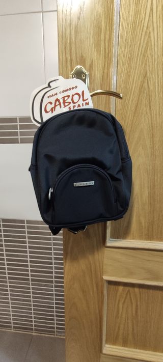 Mochila Gabol pequeña negra