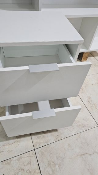 Cajonera o mesita de noche