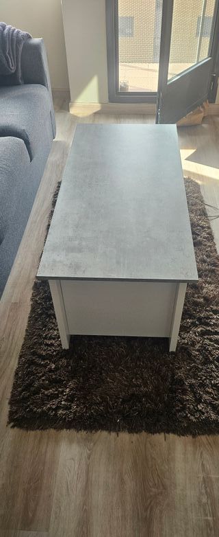 Mesa de centro de madera beige