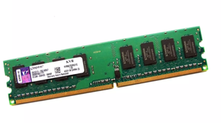 1 x RAM Kingston KVR667D2N5/1G DDR2 1GB 667MHz