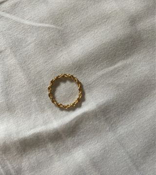 Anillo Dorado Trenzado