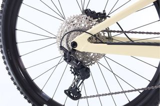 Bicicleta Focus Thron 2 6.8 XT talla M Reacondicionada