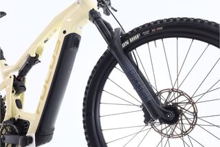 Bicicleta Focus Thron 2 6.8 XT talla M Reacondicionada