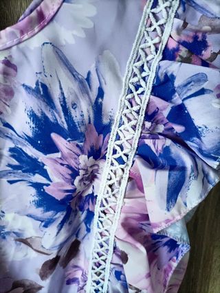 Vestido floral verano/eventos morado