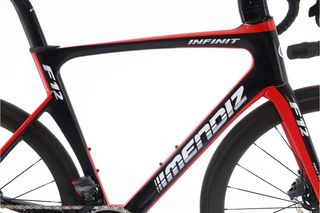 Bicicleta Mendiz Infinit F12 AXS 12V talla 54 Reacondicionada