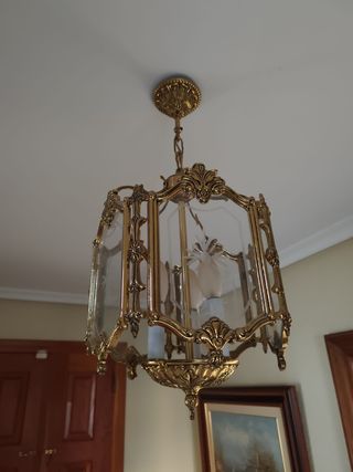 Lámpara de techo estilo farol clásico