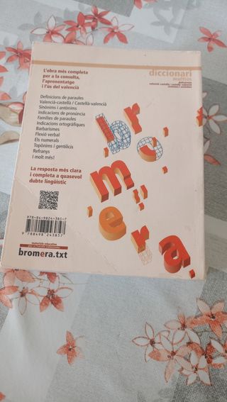 Diccionari multiús