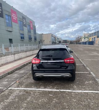 Mercedes-Benz GLA 2014